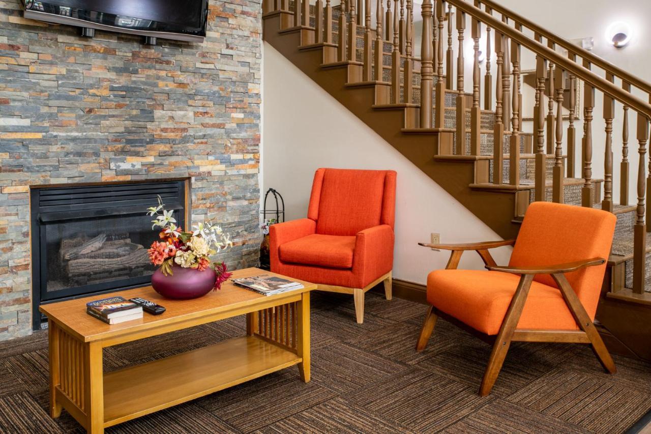 Blisspoint Inn & Suites 马里恩 外观 照片