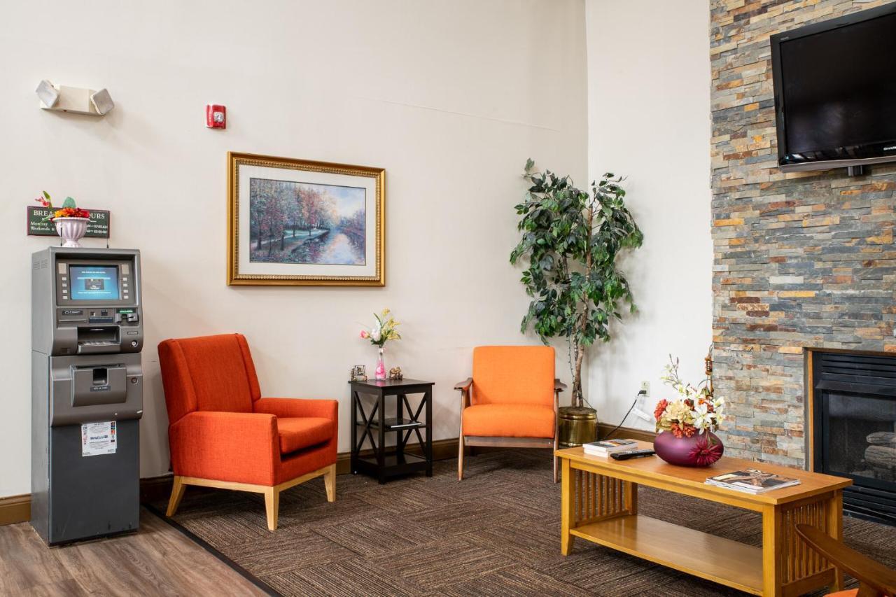 Blisspoint Inn & Suites 马里恩 外观 照片