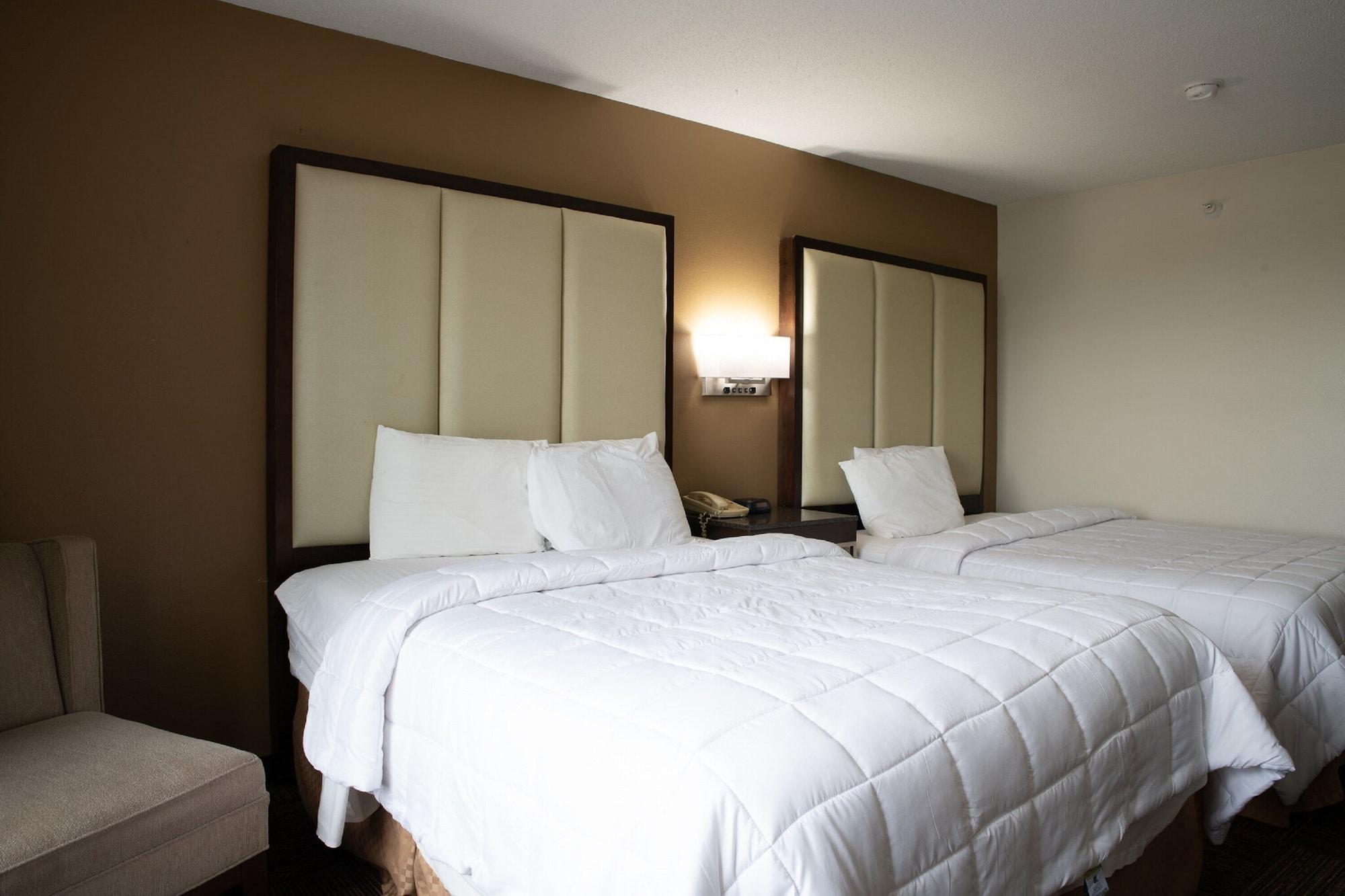 Blisspoint Inn & Suites 马里恩 外观 照片