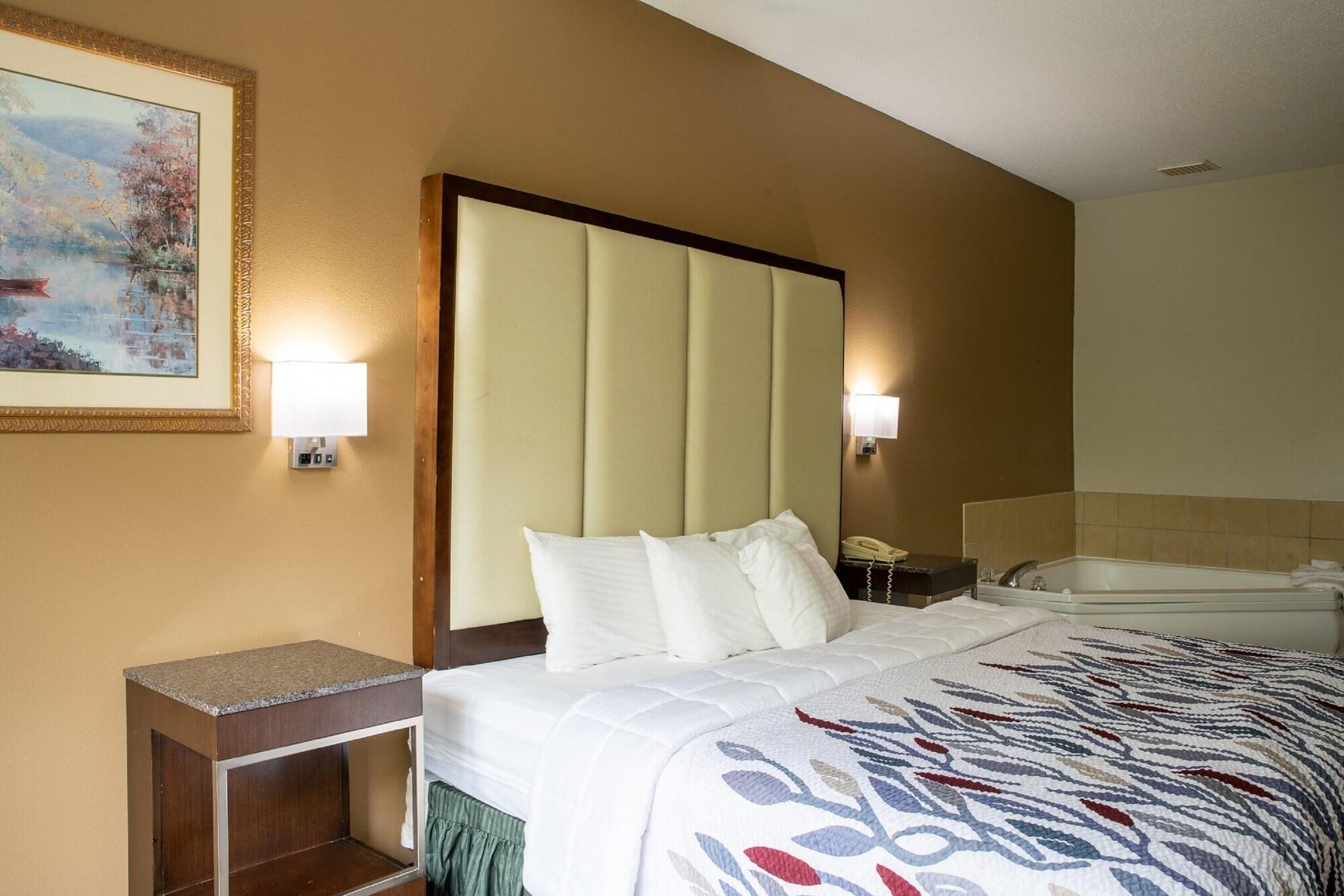 Blisspoint Inn & Suites 马里恩 外观 照片