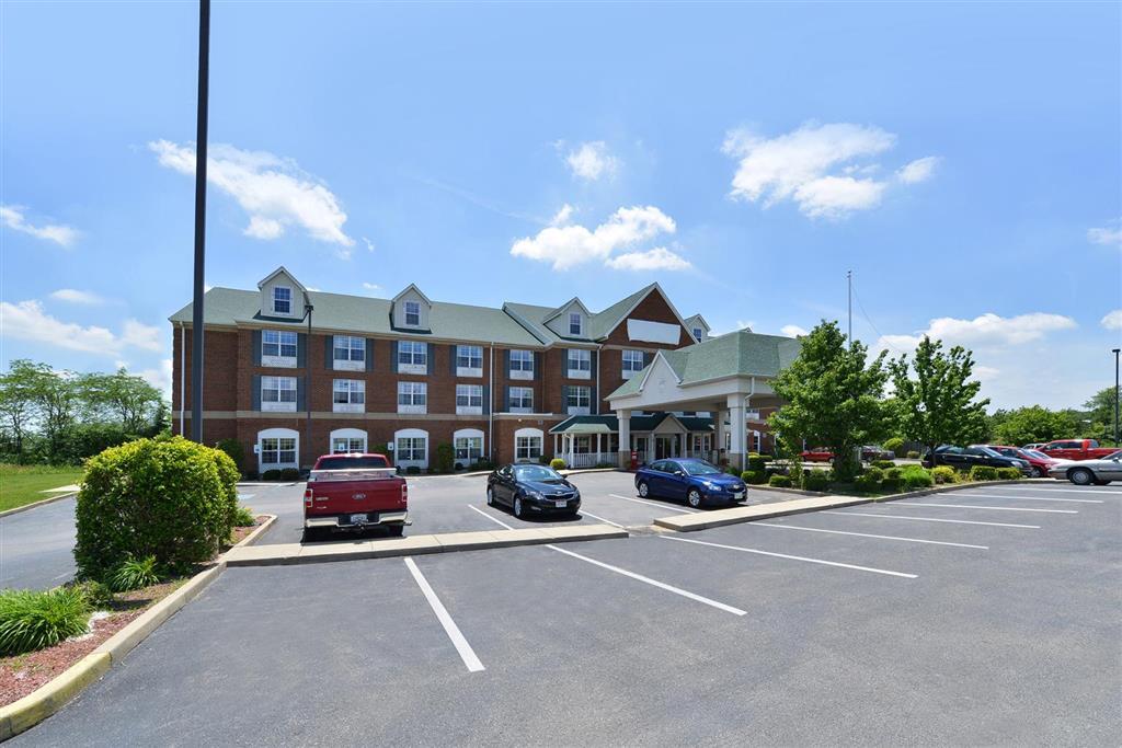 Blisspoint Inn & Suites 马里恩 外观 照片